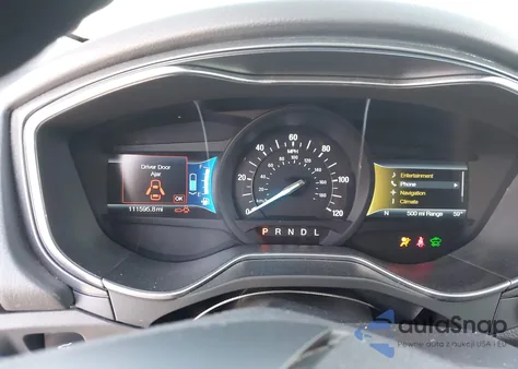 2015 Ford Fusion Energi Titanium z USA, uszkodzony, nr VIN 3FA6P0SU8FR173849